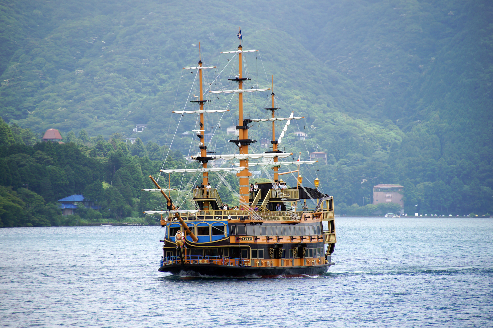 Schifffahrt in Hakone